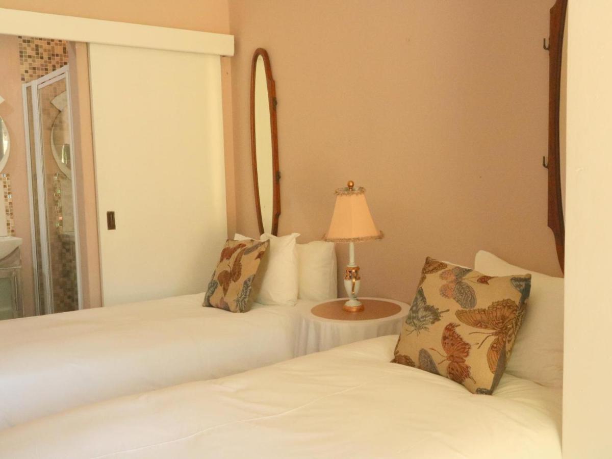 The Boston Guest House Bellville Rom bilde